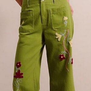 We The Free summer bloom embroidered!! size 26 Mid rise , Wide leg NWOT
